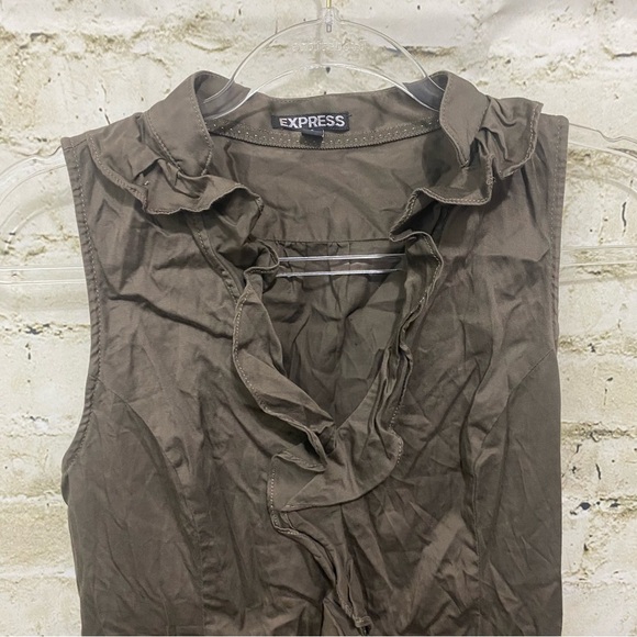 Express Brown V Neck Ruffle Side Zip Sleeveless A Line Dress - Picture 2 of 5